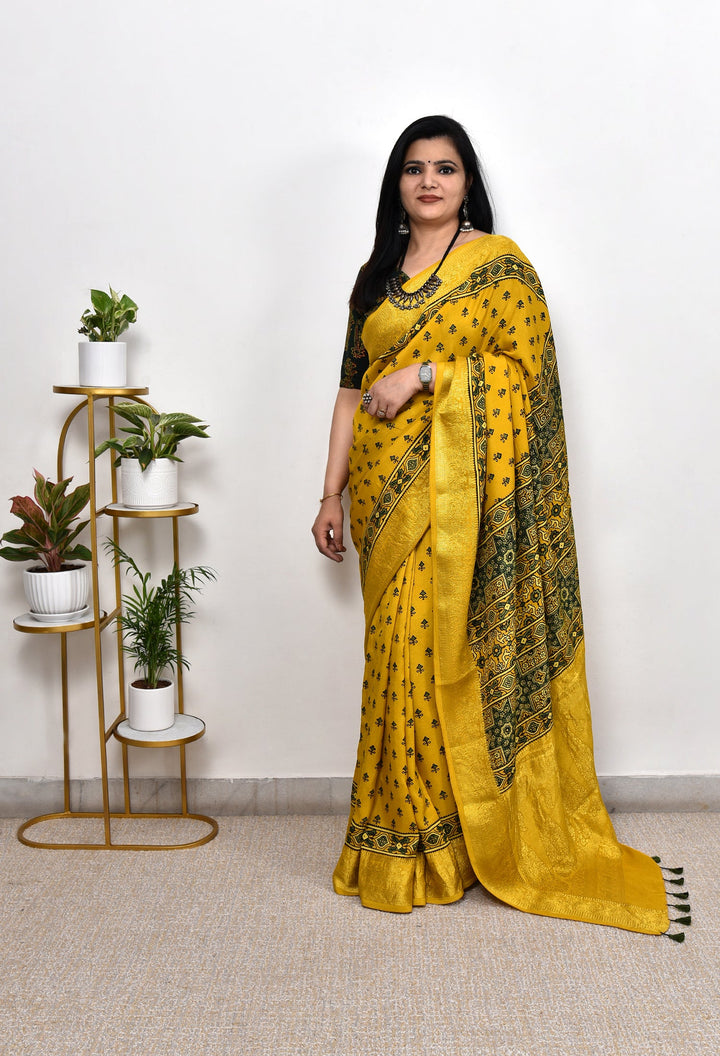 BHUMI : AJRAKH DOLA SILK SAREE WITH NAKSHI ZARI PALLU