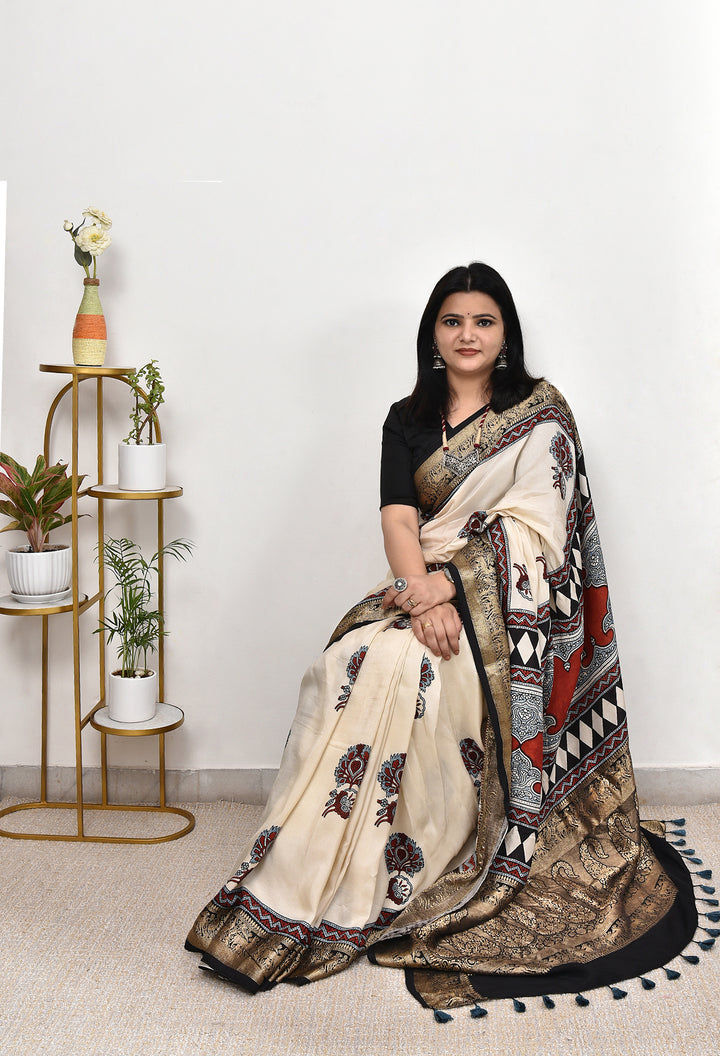 NAVYA : AJRAKH DOLA SILK SAREE WITH NAKSHI ZARI PALLU