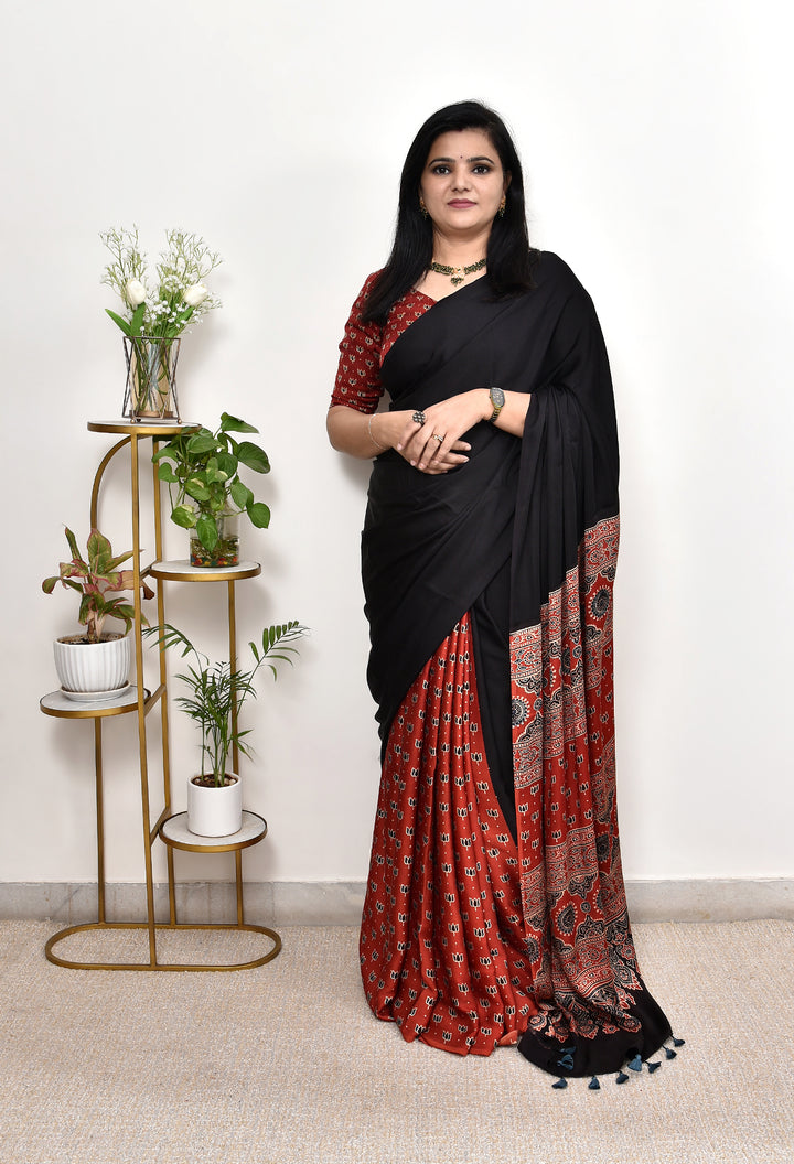 PRANAVI : AJRAKH HANDBLOCK MODAL SILK SAREE